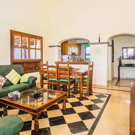 فيلة Eslanzarote Eleonor, Super Wifi, Heated Pool, Sat Tv بلايا بلانكا