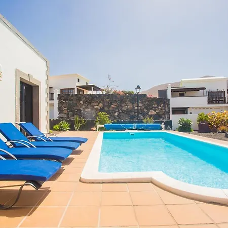 Eslanzarote Eleonor, Super Wifi, Heated Pool, Sat Tv *